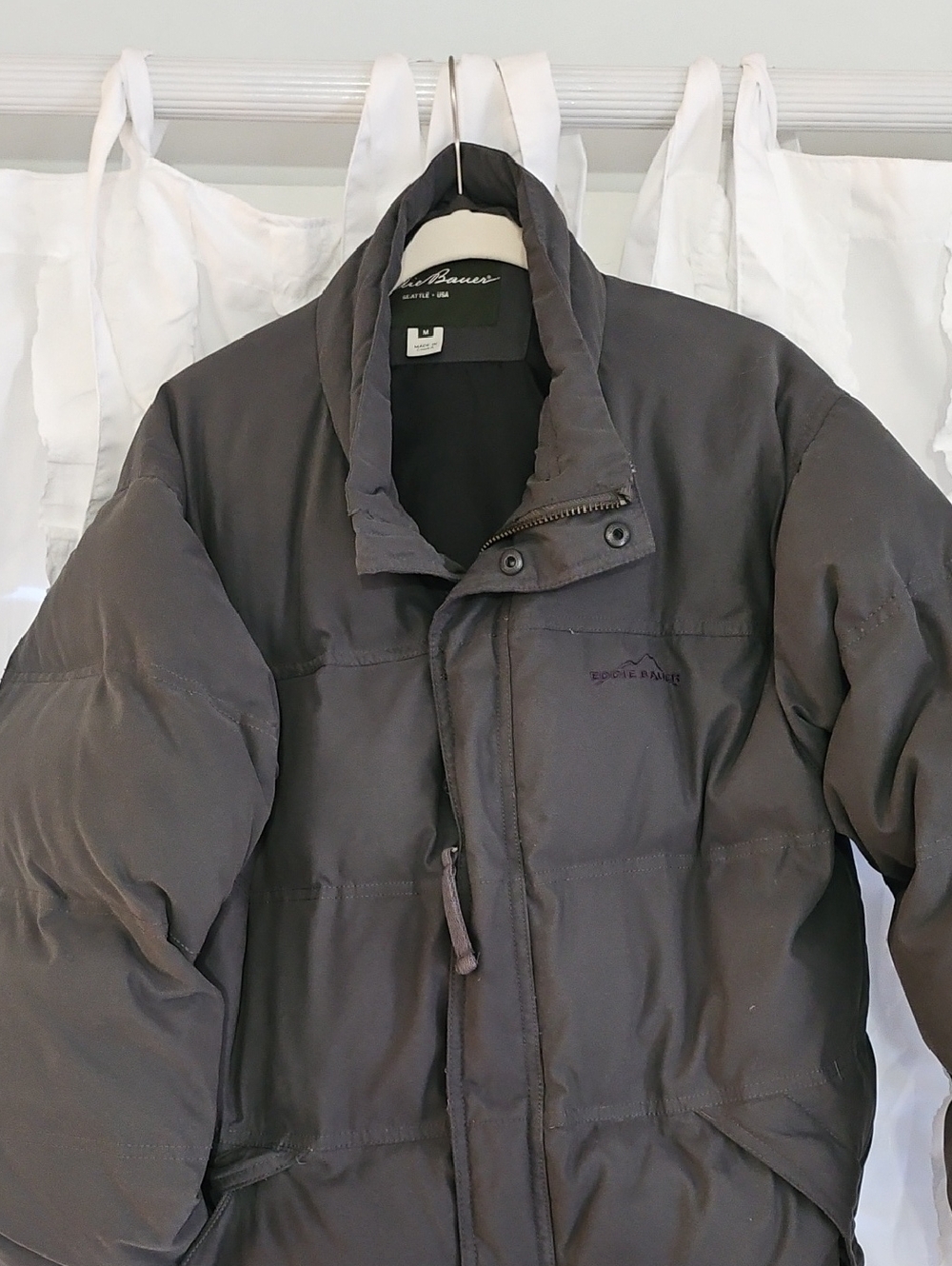 Eddie Bauer Men's Dark Gray Down Puffer Jacket